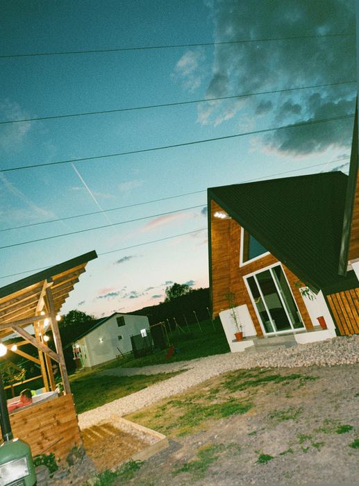 Cabană A-Frame la apus